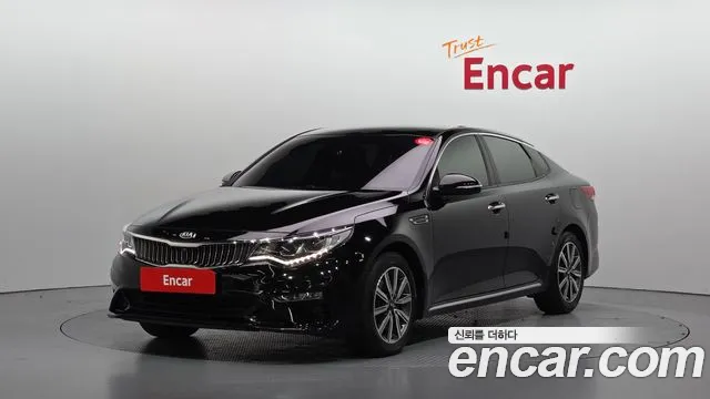 Kia K5 2019 — photo 1