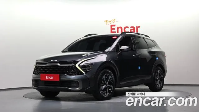Kia Sportage 2023 — photo 1