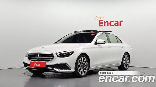 Mercedes-Benz E-Class 2021 — photo 1