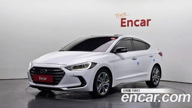 Hyundai AVANTE 2018 — photo 1