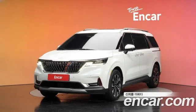 Kia Canival 2021 — photo 1