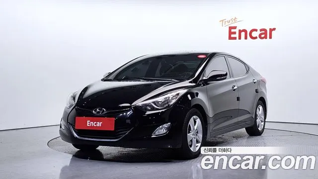 Hyundai AVANTE 2013 — photo 1