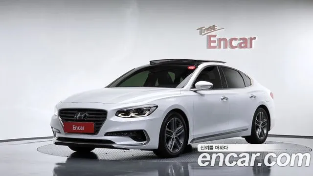 Hyundai Grandeur 2017 — photo 1