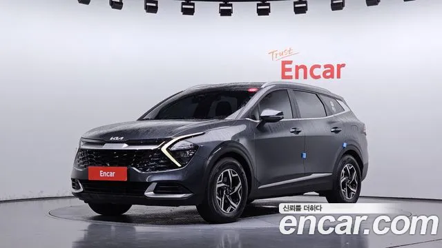 Kia Sportage 2023 — photo 1
