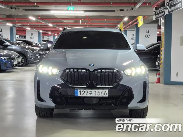 BMW X6 2026 — photo 1