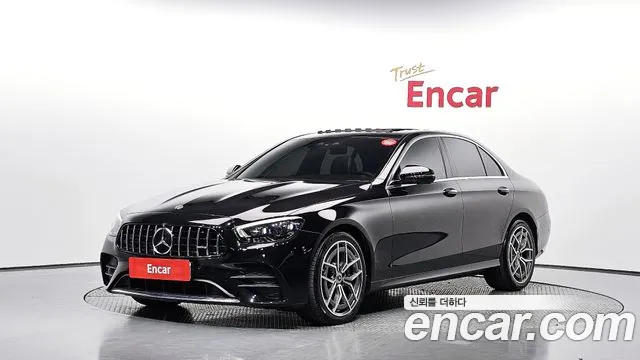 Mercedes-Benz E-Class 2021 — photo 1