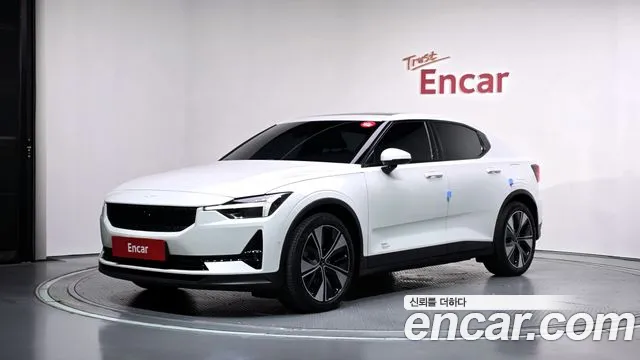 Polestar Polestar 2 2023 — photo 1