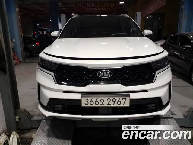 Kia Sorento 2021 — photo 1