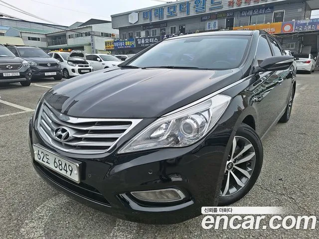 Hyundai Grandeur 2012 — photo 1