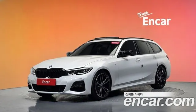 BMW 3-Series 2021 — photo 1