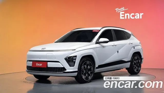 Hyundai Kona 2023 — photo 1