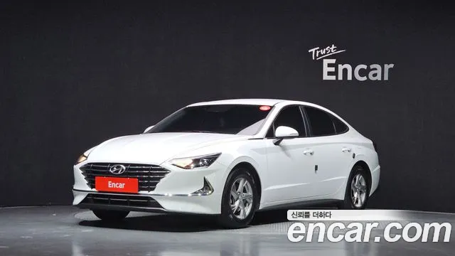 Hyundai Sonata 2023 — photo 1