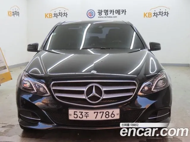 Mercedes-Benz E-Class 2015 — photo 1
