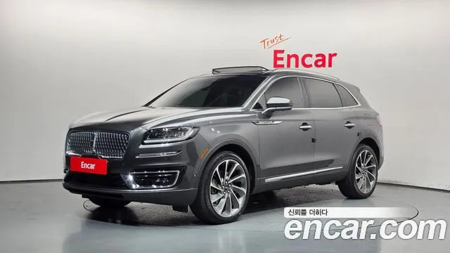 Lincoln Nautilus 2020 — photo 1