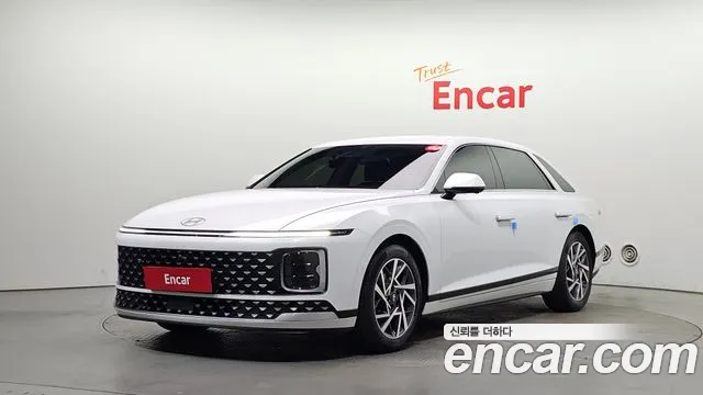 Hyundai Grandeur 2023 — photo 1