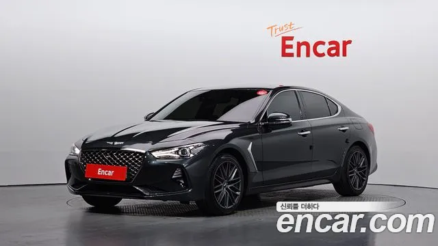 Genesis G70 2018 — photo 1
