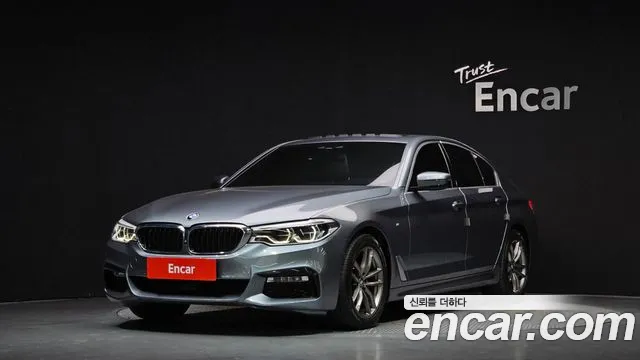 BMW 5-Series 2018 — photo 1