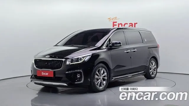 Kia Canival 2019 — photo 1