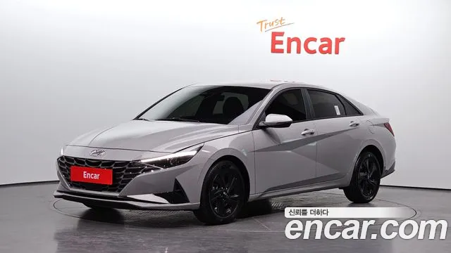 Hyundai AVANTE 2023 — photo 1
