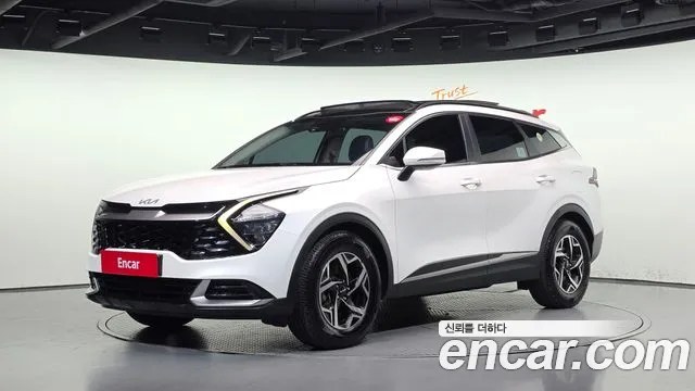 Kia Sportage 2022 — photo 1