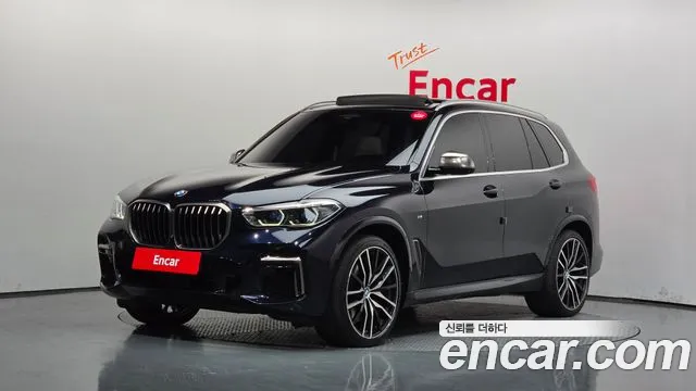 BMW X5 2022 — photo 1
