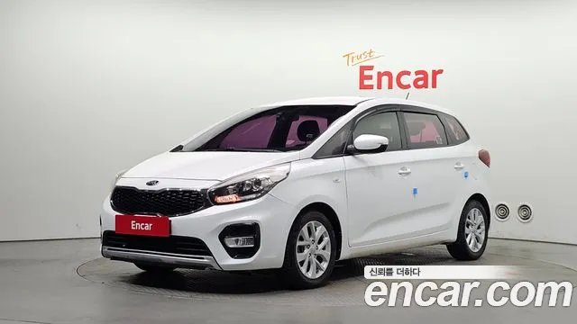 Kia Carens 2017 — photo 1