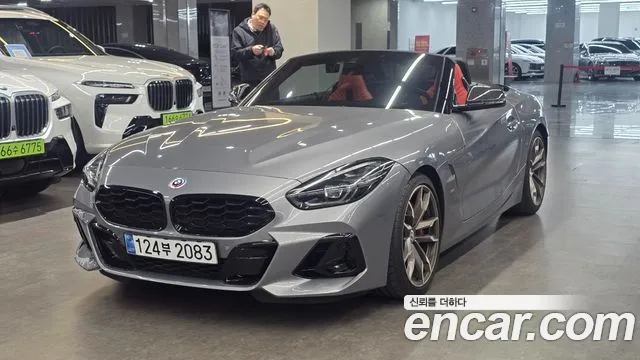 BMW Z4 2025 — photo 1