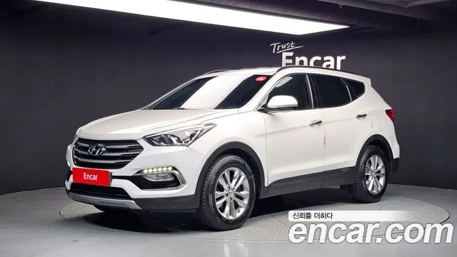 Hyundai Santafe 2016 — photo 1