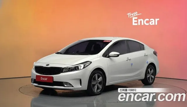 Kia K3 2018 — photo 1