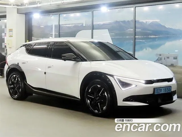 Kia EV6 2026 — photo 1