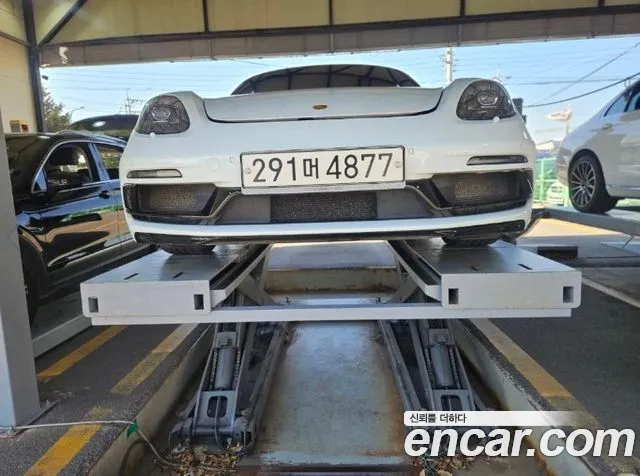 Porsche 718 2019 — photo 1