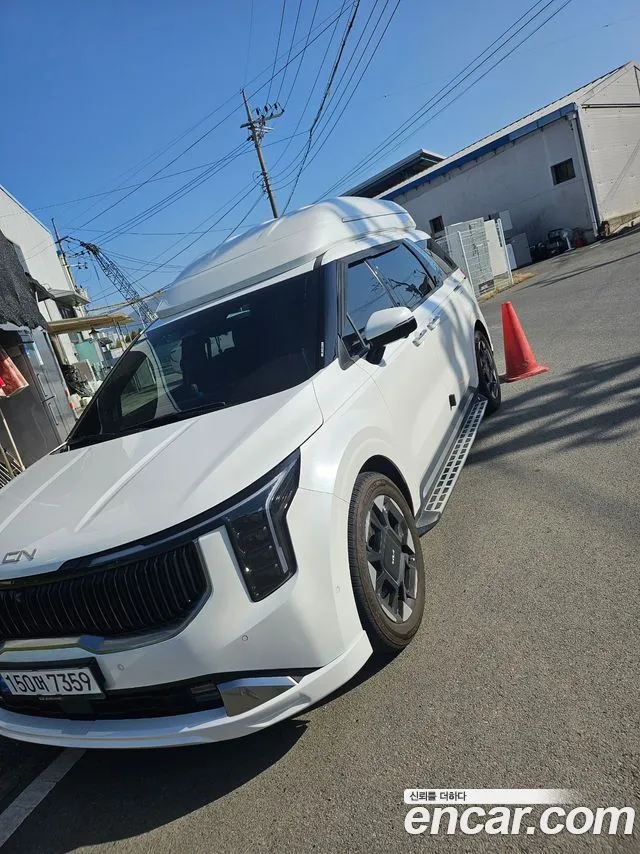 Kia Canival 2025 — photo 1