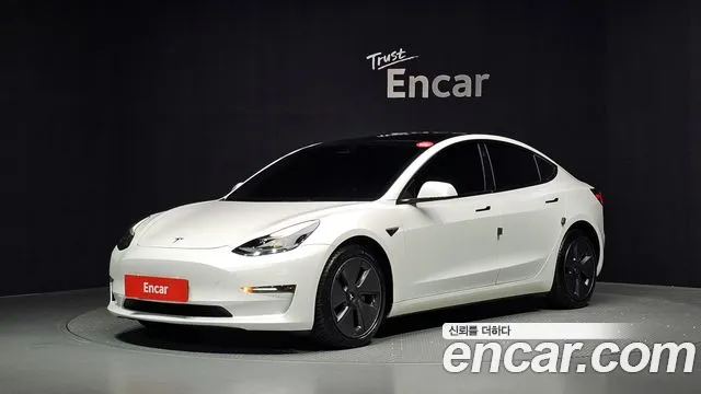 Tesla Model 3 2022 — photo 1