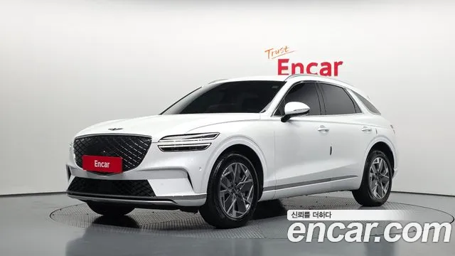 Genesis GV70 2022 — photo 1