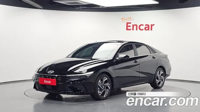 Hyundai AVANTE 2026 — photo 1
