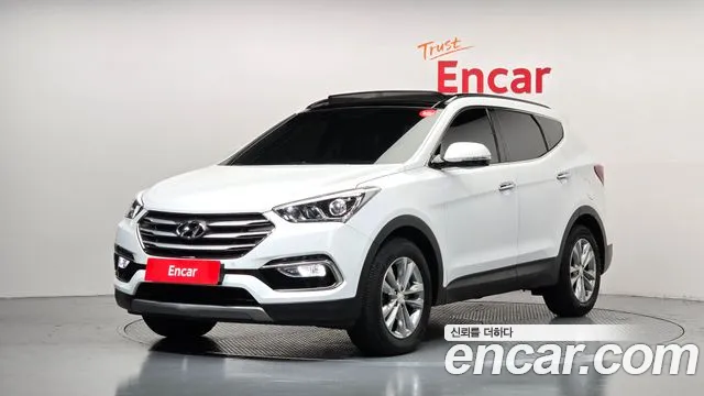Hyundai Santafe 2018 — photo 1