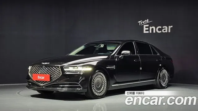 Genesis G90 2019 — photo 1