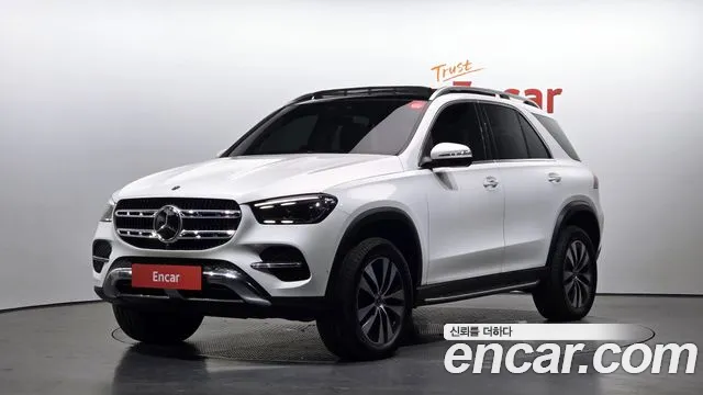 Mercedes-Benz GLE-Class 2024 — photo 1
