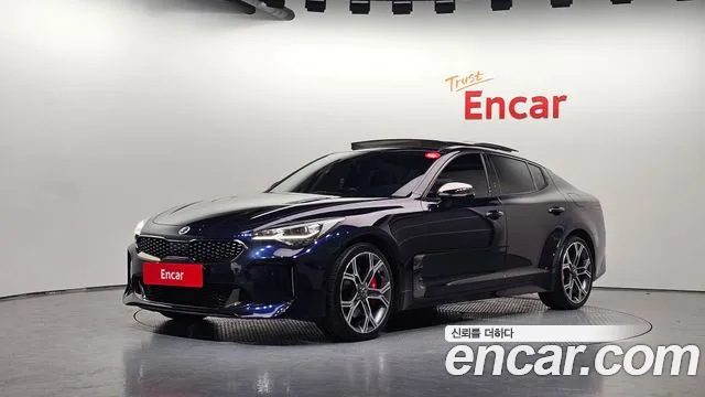 Kia Stinger 2019 — photo 1