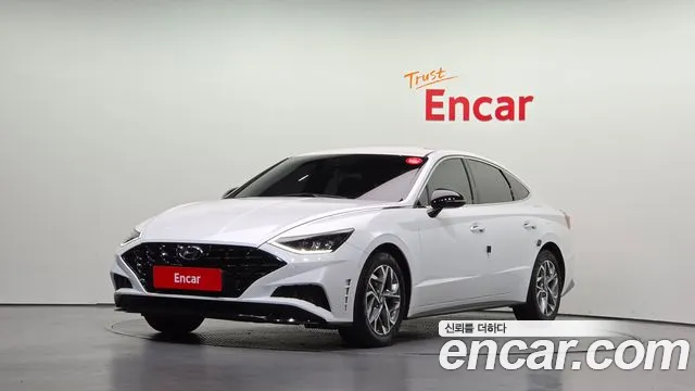 Hyundai Sonata 2022 — photo 1