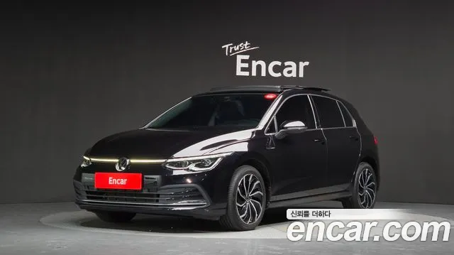 Volkswagen Golf 2022 — photo 1