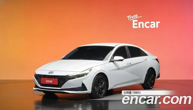 Hyundai AVANTE 2023 — photo 1