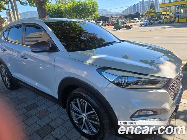 Hyundai Tucson 2017 — photo 1