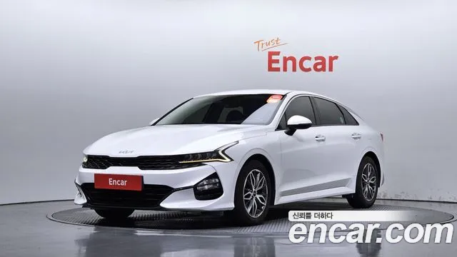 Kia K5 2022 — photo 1