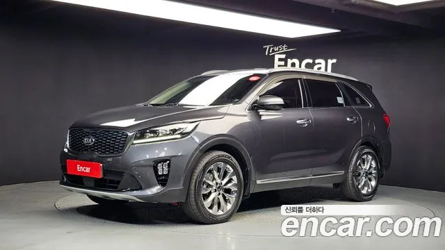 Kia Sorento 2018 — photo 1