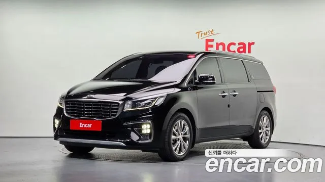 Kia Canival 2019 — photo 1