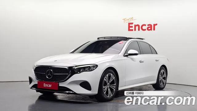 Mercedes-Benz E-Class 2024 — photo 1