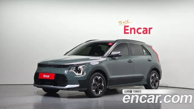 Kia Niro 2024 — photo 1