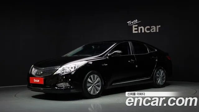 Hyundai Grandeur 2015 — photo 1