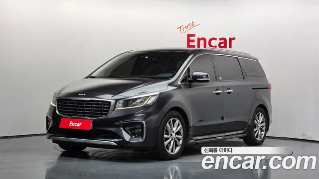 Kia Canival 2019 — photo 1